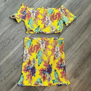 Carmin - Two Piece Outfit Set